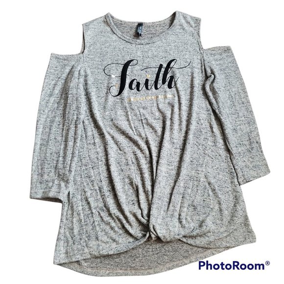 Ava James Womens Cold Shoulder 3/4 Sleeve Knot Front Knit Blouse Gray Medium NWT - Picture 3 of 11